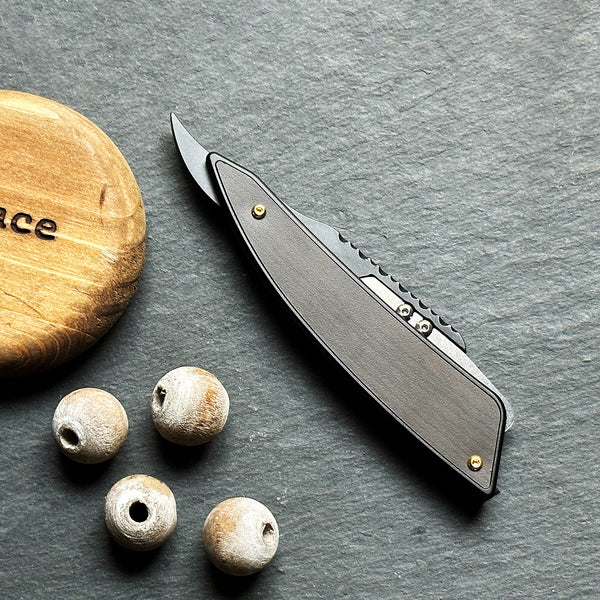 Hair And Beard Styling Comb (Vintage Straight Razor) - Stinger Survival ...