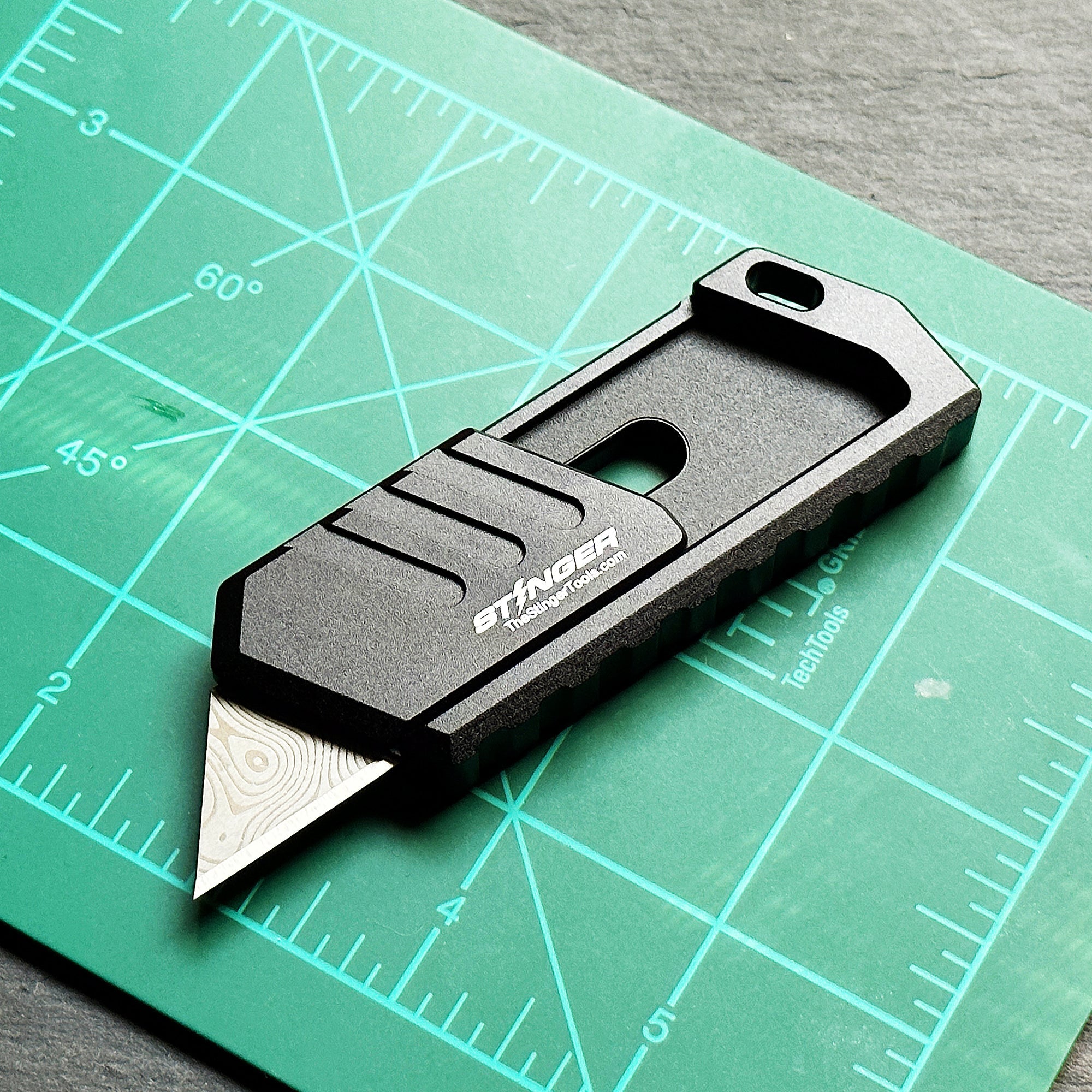 Stinger MagSlide Utility Knife