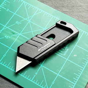 Stinger MagSlide Utility Knife