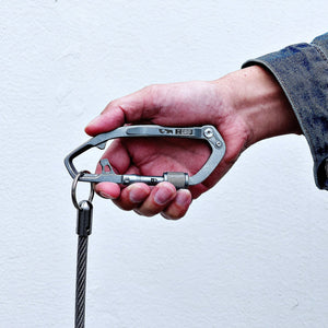 Stinger Whip Car Emergency Tool (Monkey Fist + GPCA X Grip Carabiner)